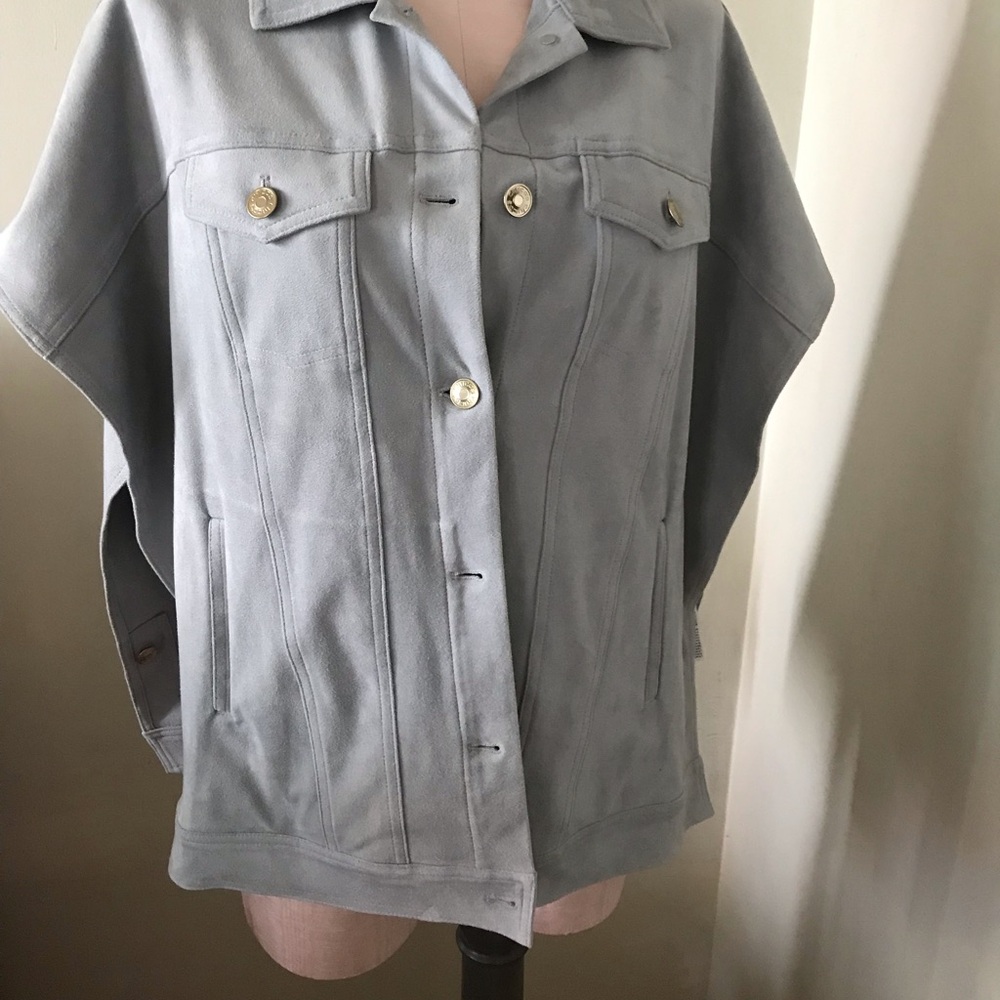 Light Gray Women’s Button-Front Jacket Blue